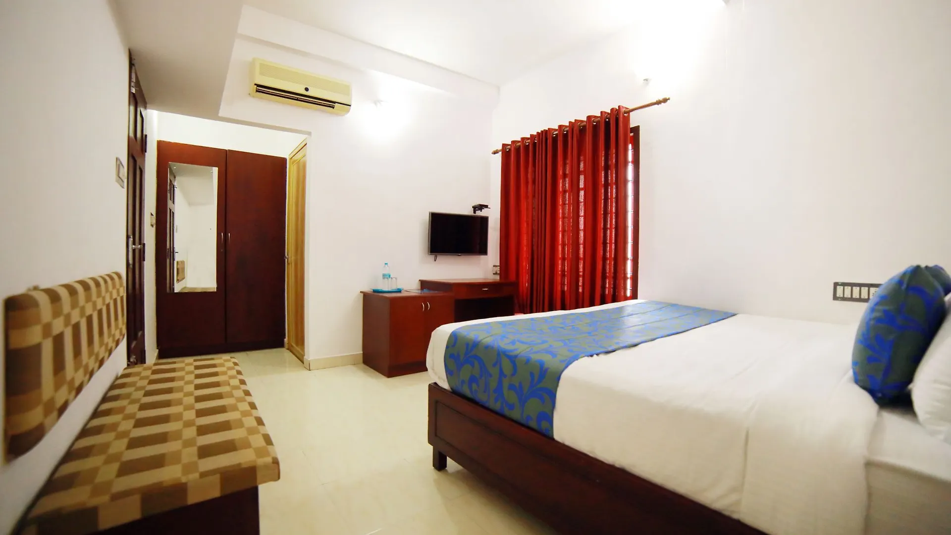 Fabhotel New Kochi Residency Ernakulam